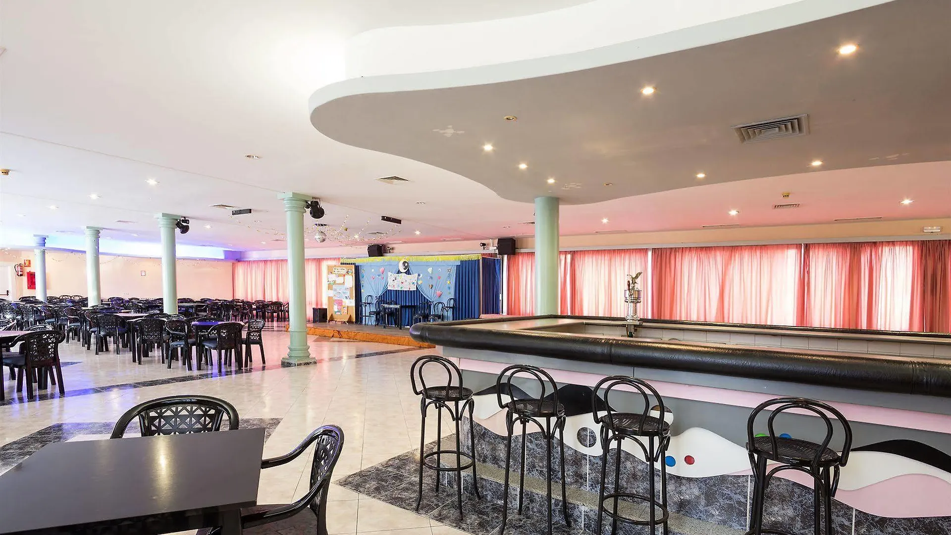 Medplaya Hotel Alba Beach Benalmádena 3*,